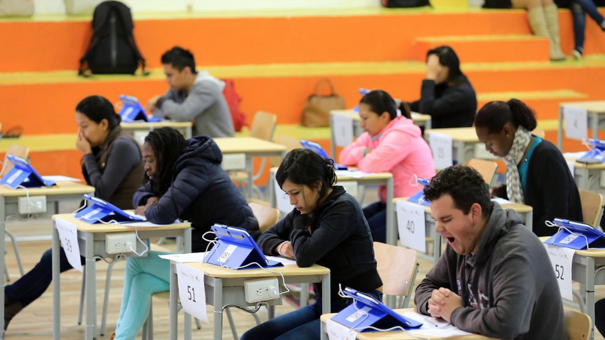 A pesar de que ya no existe segmentación de puntajes por carreras, el cupo depende de qué tanto sacaron los demás postulantes y en qué puesto quedas tu frente a ellos.