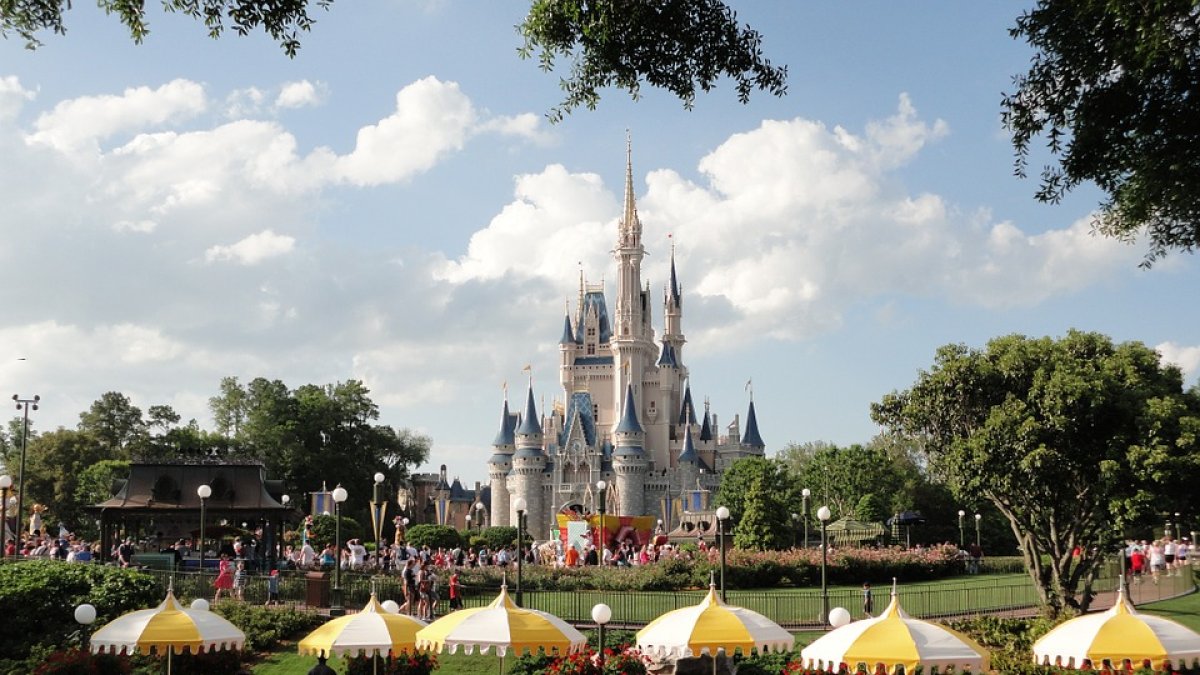 El sitio Grunge recopiló algunas de las situaciones más extrañas y escalofriantes que han ocurrido en sus famosos parques.