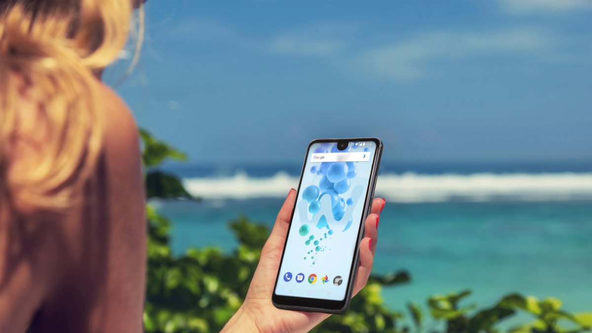 Los rayos solares van más allá de la exposición en la playa o la piscina. Haciendo deporte o subiendo a la montaña también podemos sufrir daños por el sol... pero nuestro teléfono inteligente puede ayudarnos.