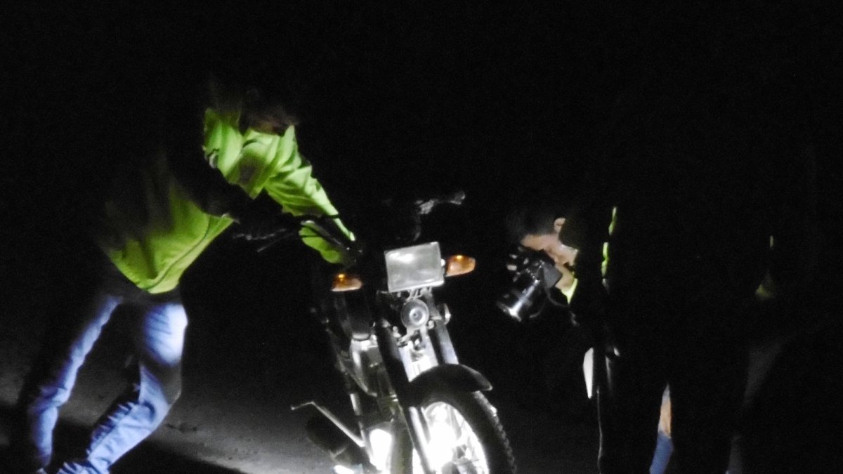 La pareja, que se movilizaba en motocicleta, fue acribillada en la vía que conduce al recinto El Príncipe de Daule.