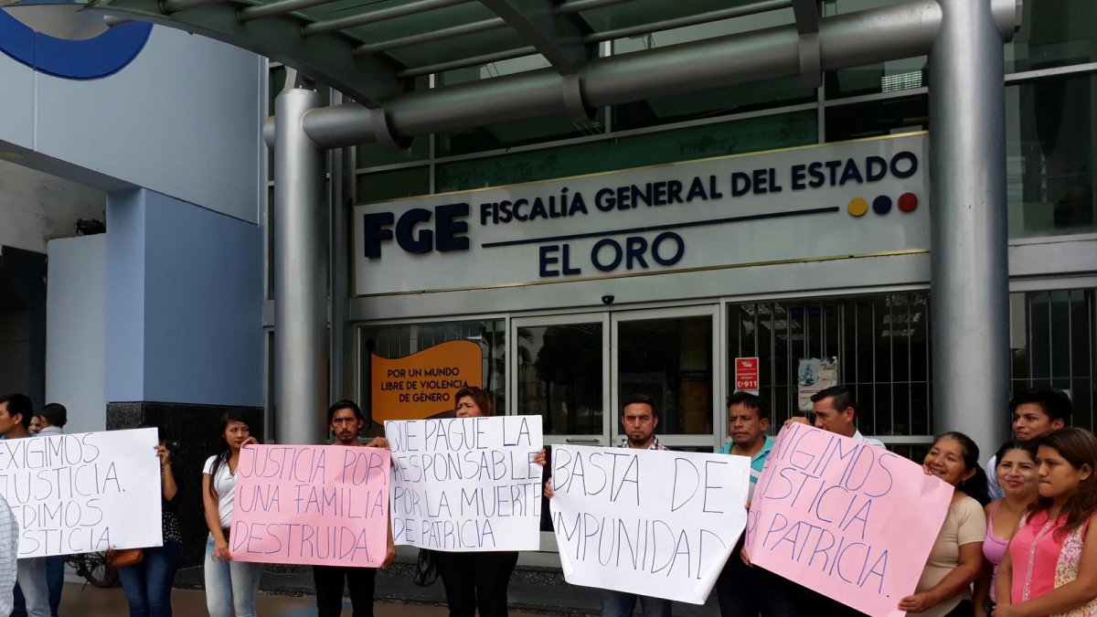 Familiares y amigos protestaron por justicia.