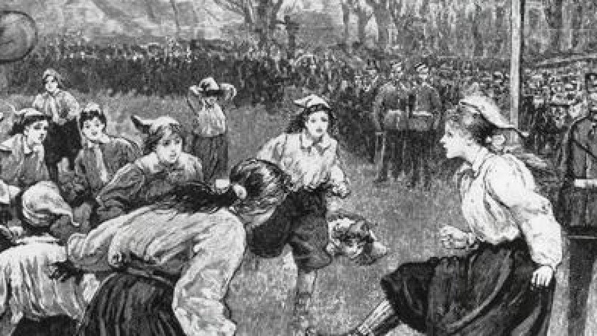 Ilustración del primer partido reconocido por FIFA. Ambos equipos usaban faldas como uniforme ante unas 11 mil personas aproximadamente.