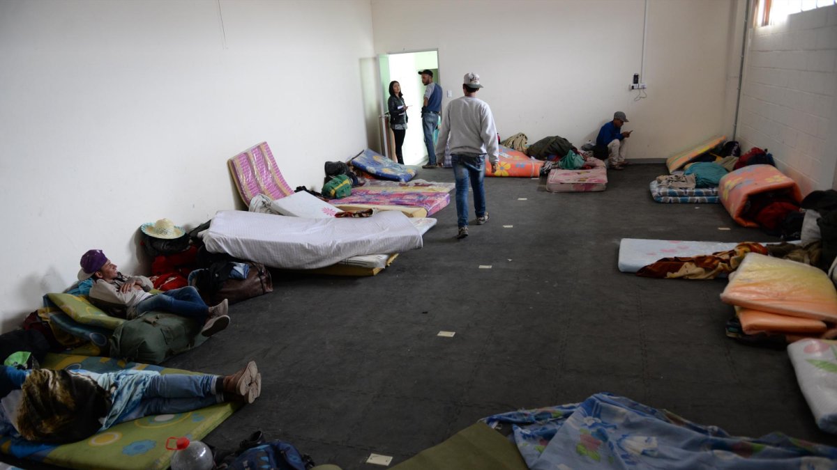 En cada habitación del refugio pueden entrar hasta 80 personas.