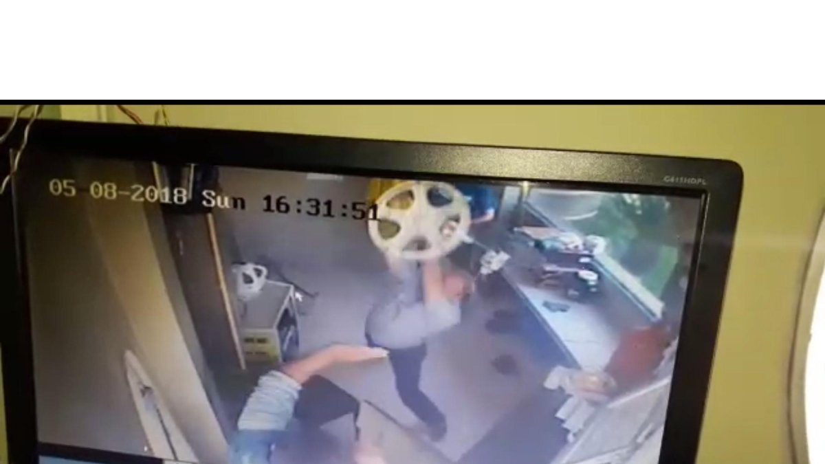 Captura de video. Imágenes de la agresión.