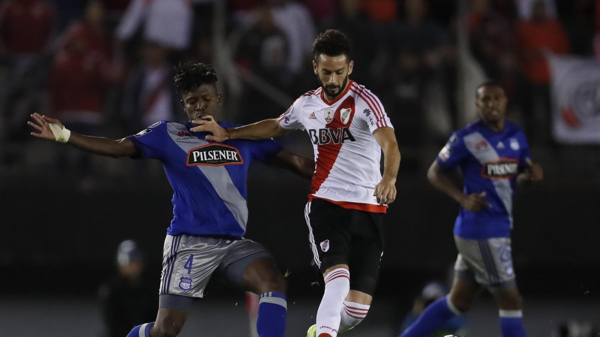 El Bombillo tiene pocas opciones y una defensa joven, fruto de la exclusión de experimentados como Jorge Guagua.