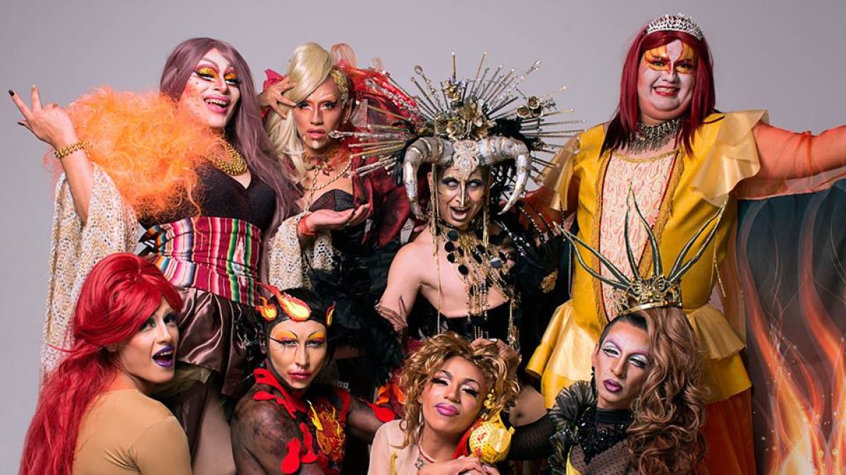 Los integrantes del colectivo Híbridas, liderado por Larry Aguas y Alexander Cisneros, crearon el concurso.