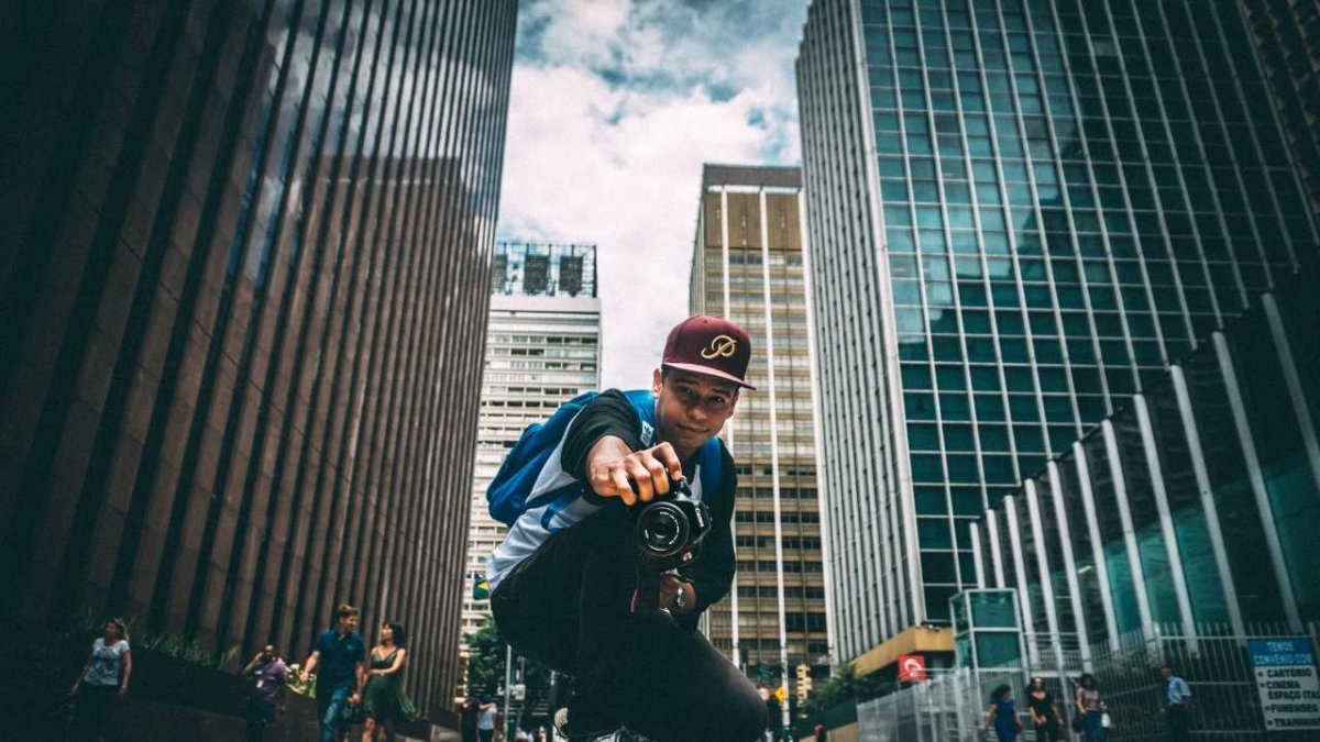 Aunque subir videos puede iniciar como un hobby, poco a poco se transformar en un nuevo modelo de negocio.