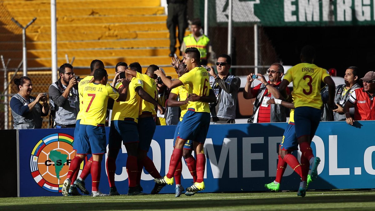 En la eliminatoria pasada (Rusia 2018), Ecuador ganó (2-1) a Uruguay.


 ECUADOR FÚTBOL RUSIA 2018 ECUADOR FÚTBOL RUSIA 2018