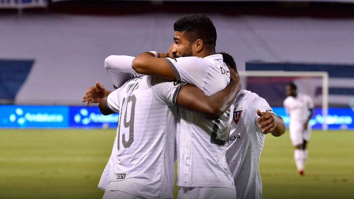 Liga de Quito enfrenta este domingo a Macará en el estadio Bellavista de Ambato.