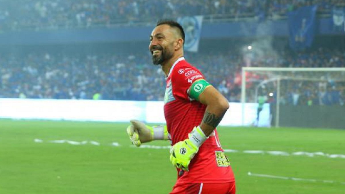 Esteban Dreer está sin equipo y los directivos del Cuenca FC desean tenerlo