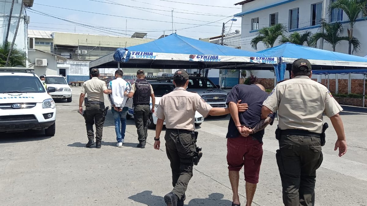 Las detenciones de individuos que tienen cuentas pendientes con la ley se dan casi a diario en Guayaquil.