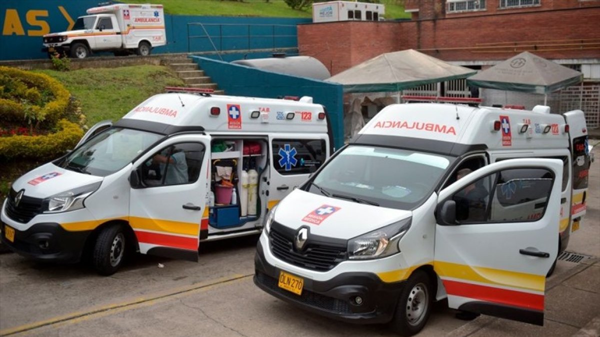 Ambulancia que transportaba a mujer embarazada y a su bebé fue atacada en Cundinamarca.