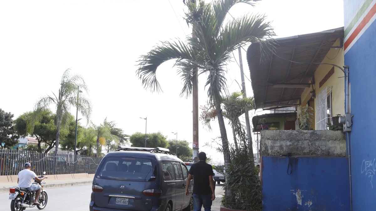 El asalto ocurrió en un restaurante de la cooperativa Juan Montalvo, en el norte del Puerto Principal.