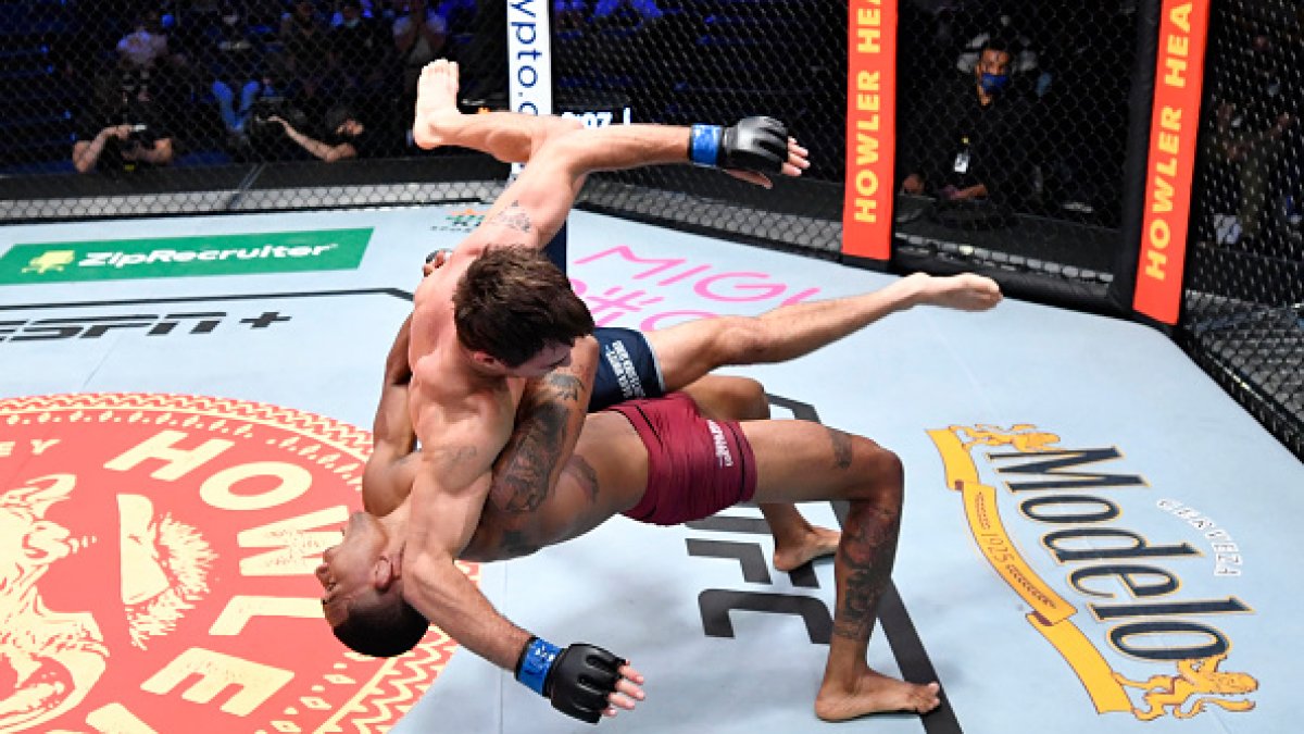 Michael Morales hace historia y convence al jefe de la UFC - Vimarsana News