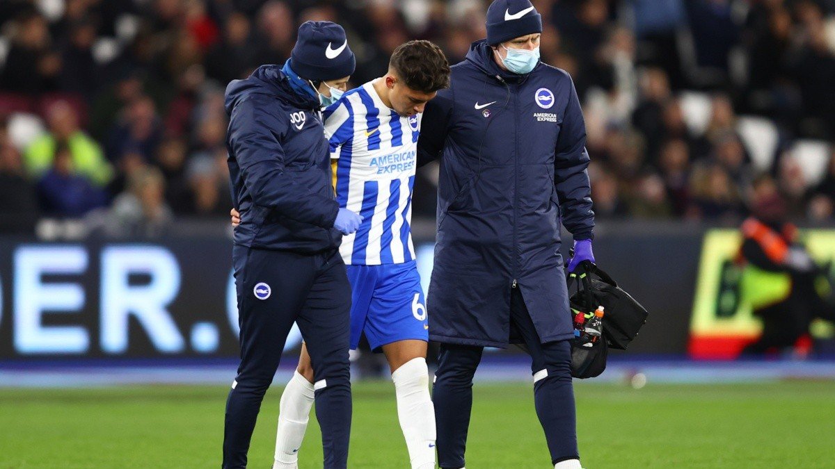 El jugador ecuatoriano Jeremy Sarmiento se lesionó el pasado 1 de diciembre, en su debut como titular en la Premier League con el Brighton.