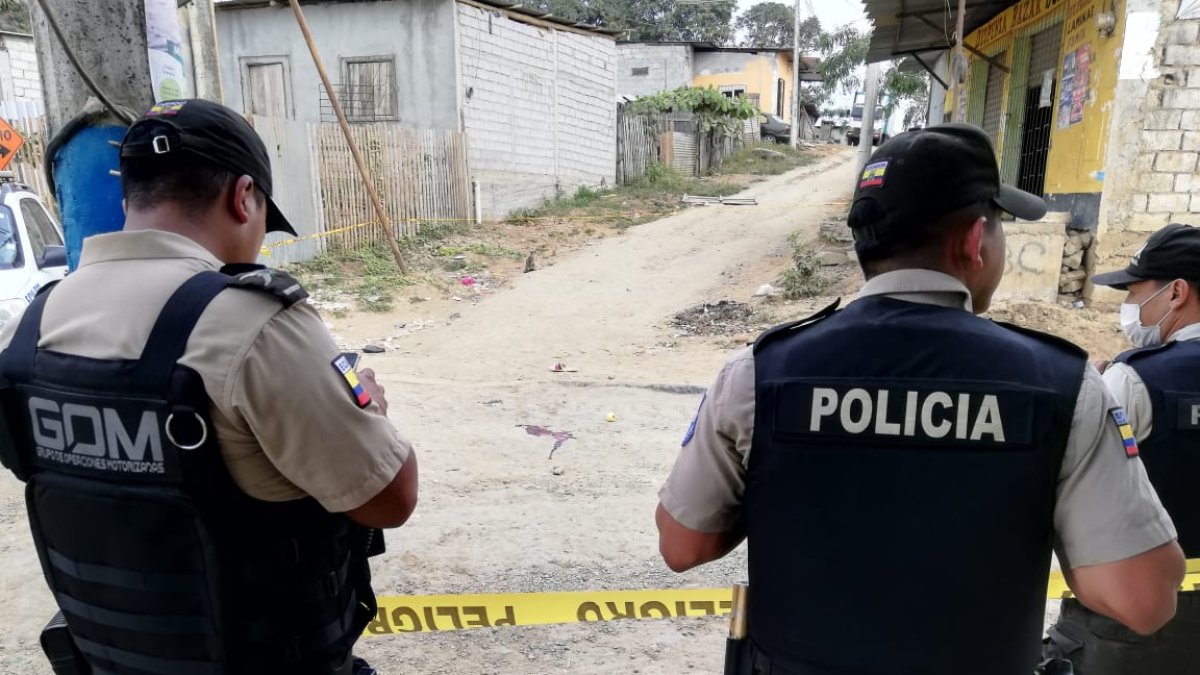 En el sitio, agentes policiales encontraron tres indicios balísticos.