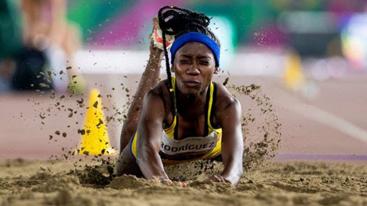 Kiara Rodríguez marcó una distancia de 5,74 metros para el oro.