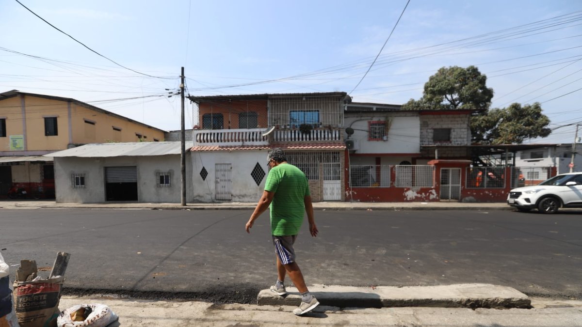 El fallecido, quien residía a dos cuadras del lugar, habría sido liquidado con tres tiros.
