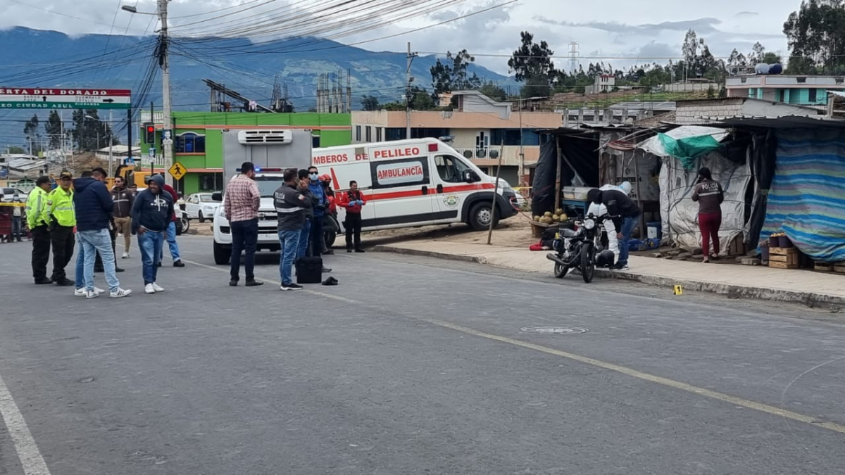 Personal de criminalística tomó pruebas en el lugar