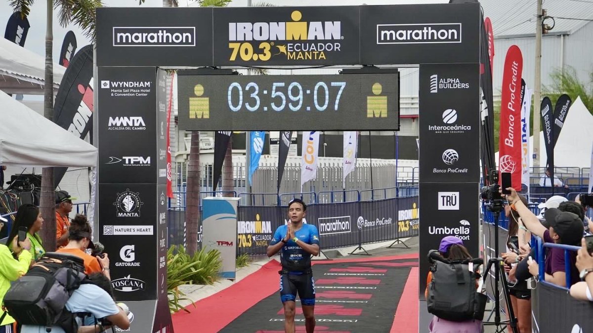 Gabriel Terán se ubicó en un buen lugar al término del Ironman 70.3 de Manta.
