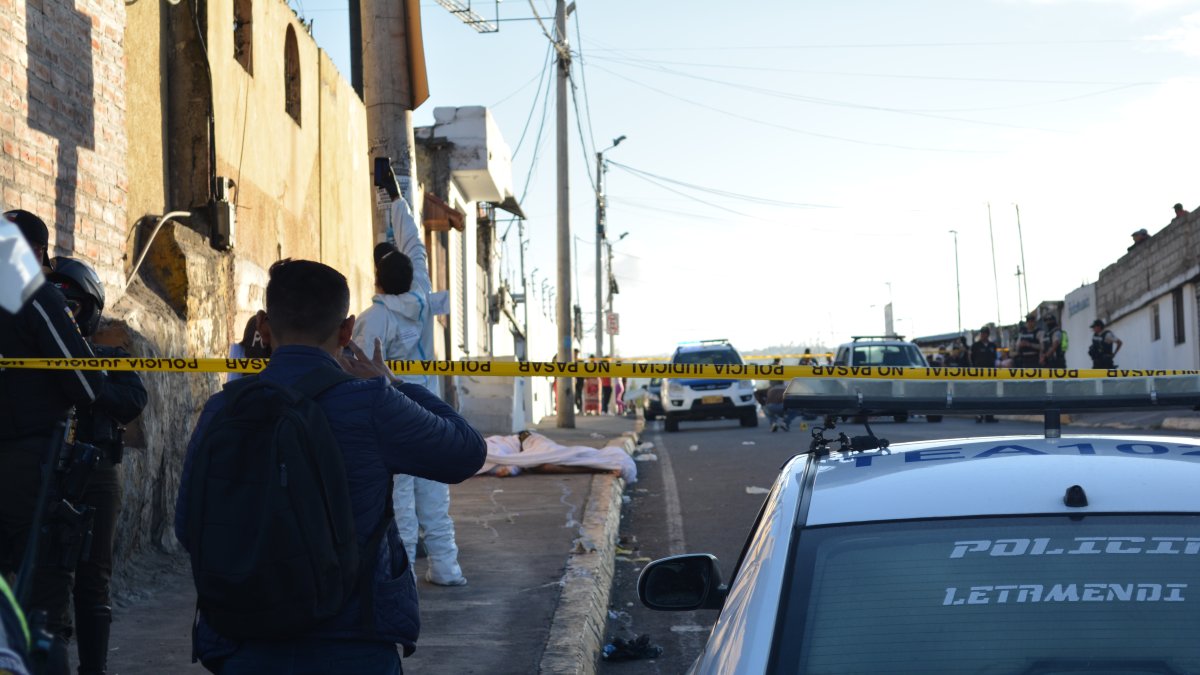 Dos muertes violentas se registraron en Ambato.