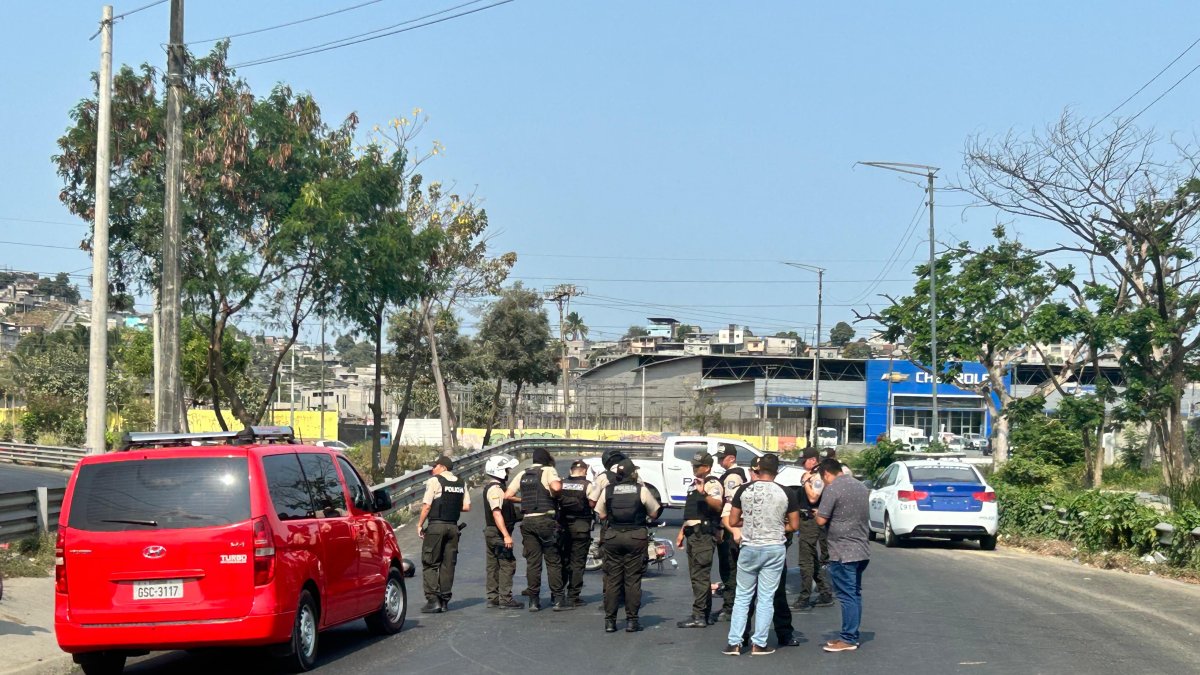 Los sospechosos tuvieron un enfrentamiento con gendarmes y uno de los supuestos asaltantes falleció.