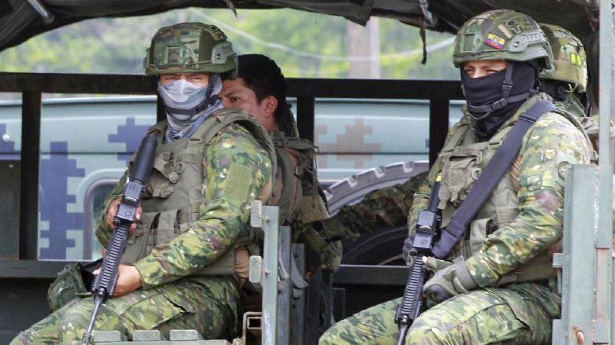 El toque de queda va desde las 22:00 hasta las 05:00