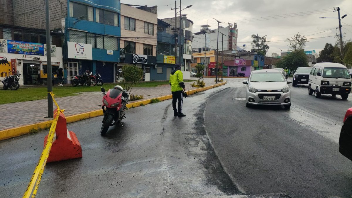 En total son 1.842 agentes de tránsito divididos en tres turnos operativos