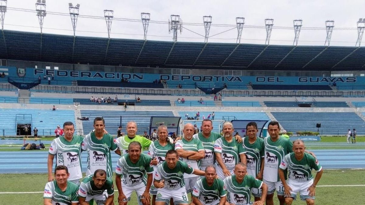Club deportivo Peloteros de Balzar jugará la final del inteprovincial.