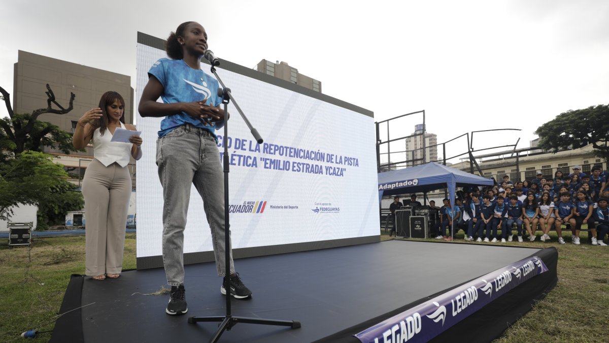 La pista forma parte del complejo deportivo donde está la piscina olímpica de Fedeguayas.