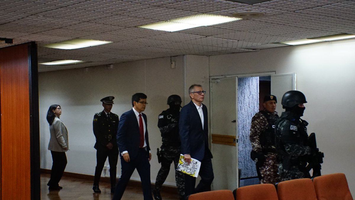 Jorge Glas llegó a la Corte Nacional este viernes 6 de junio por el caso Reconstrucción de Manabí.