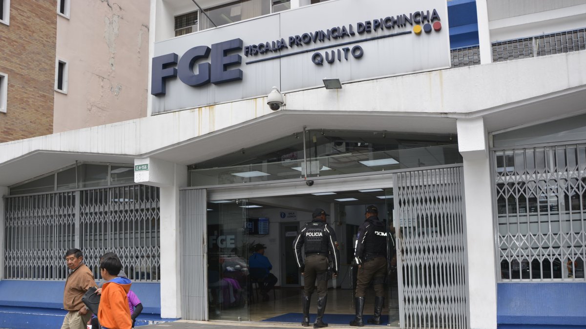 Dirigentes de UNE, FUT, FEUE y FENOCIN deberán comparecer ante la Fiscalía el 3 de octubre.