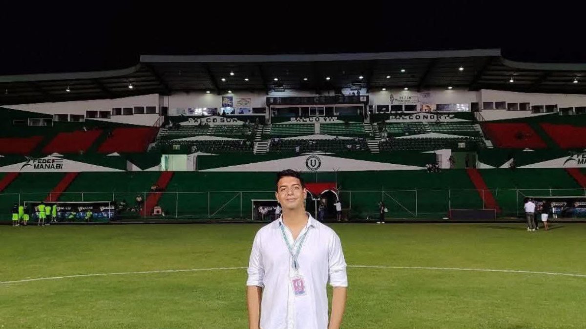 Sebastián Ribadeneira, era narrador deportivo y había culminado el octavo semestre de comunicación