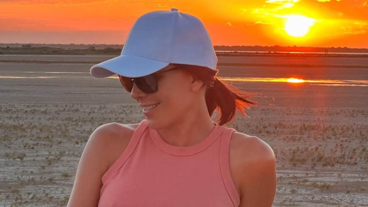 [MISSING]binding.image.description