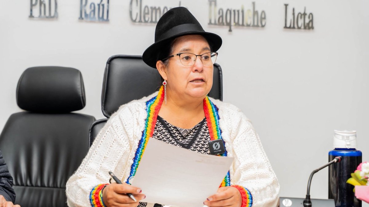 La prefecta de Cotopaxi pidió que se cumpla con el debido proceso y trasparencia.