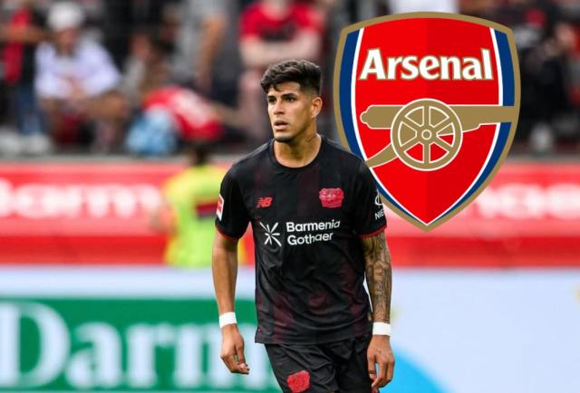 Arsenal cerca de cerrar la cesión de Piero Hincapié con Bayer Leverkusen