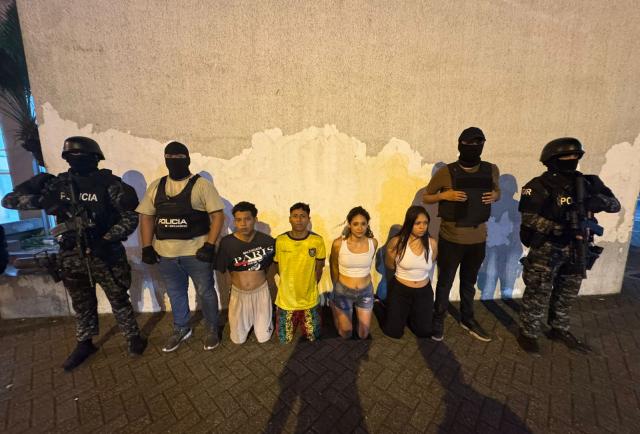 En Guayaquil, capturan a cuatro personas por extorsión en Nueva Prosperina