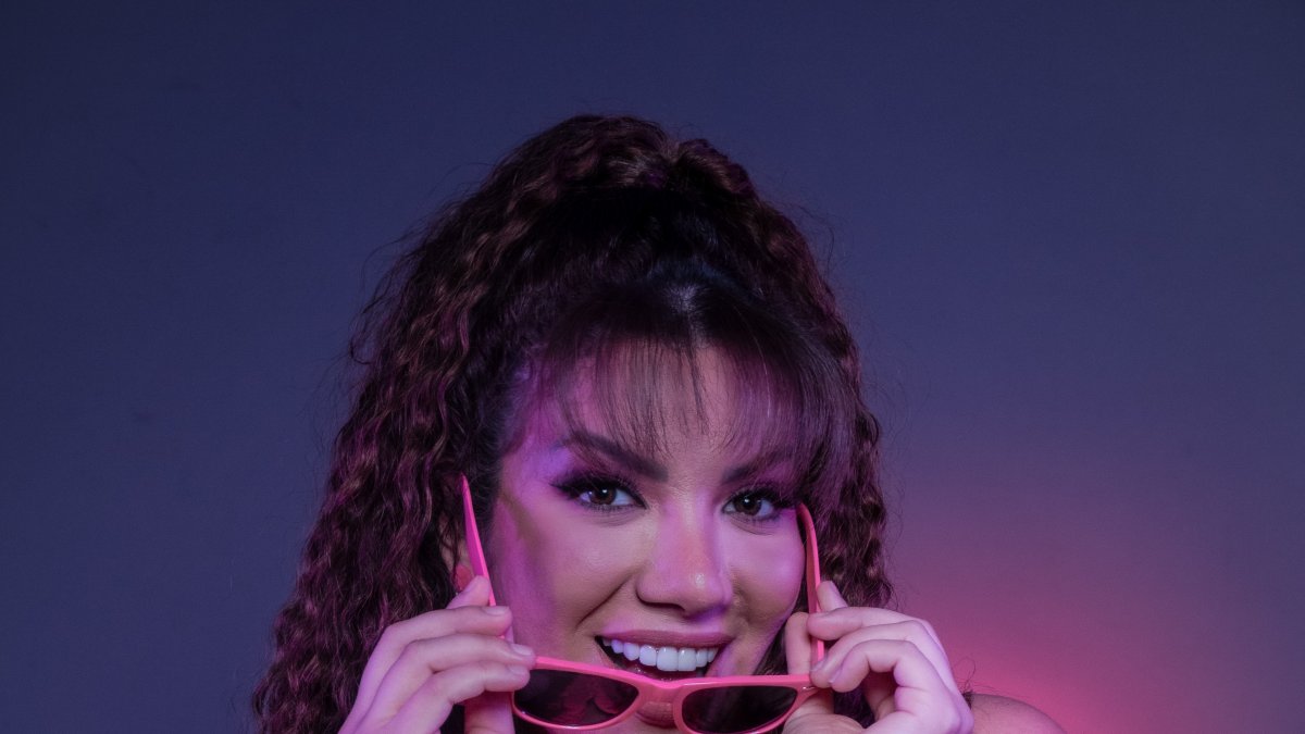 El papel de Samantha Grey es clave en la historia dirigida por el músico y guionista quiteño Christian Valencia.