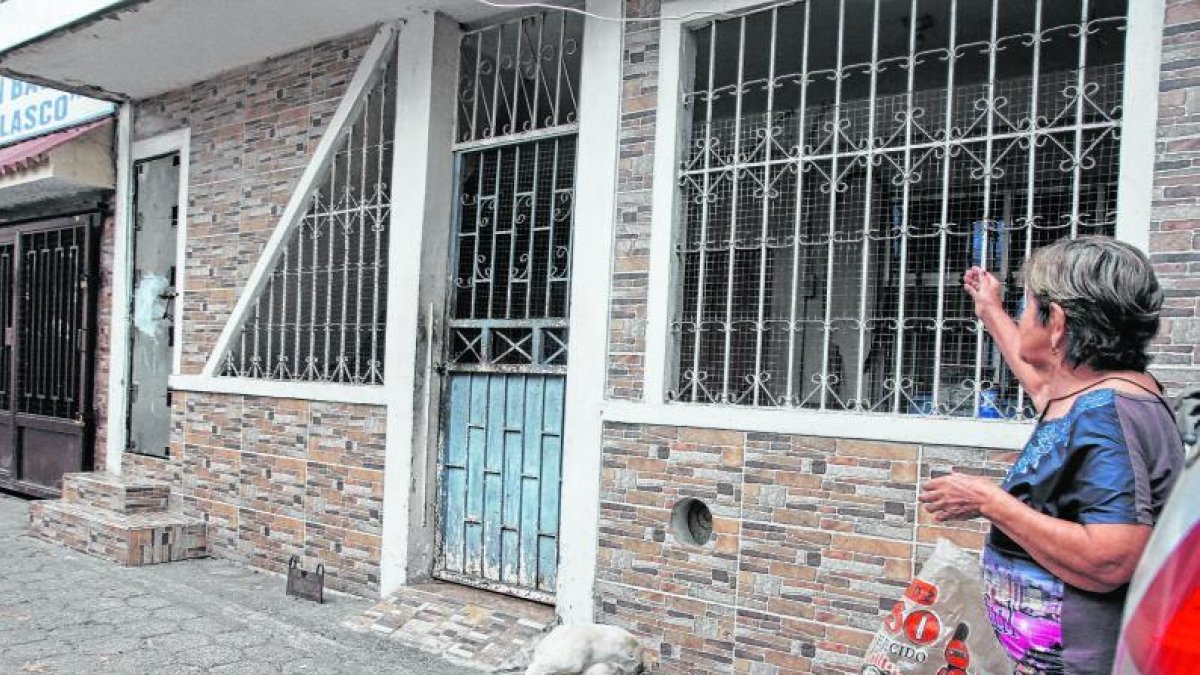 El adulto mayor fue liquidado frente a su domicilio.