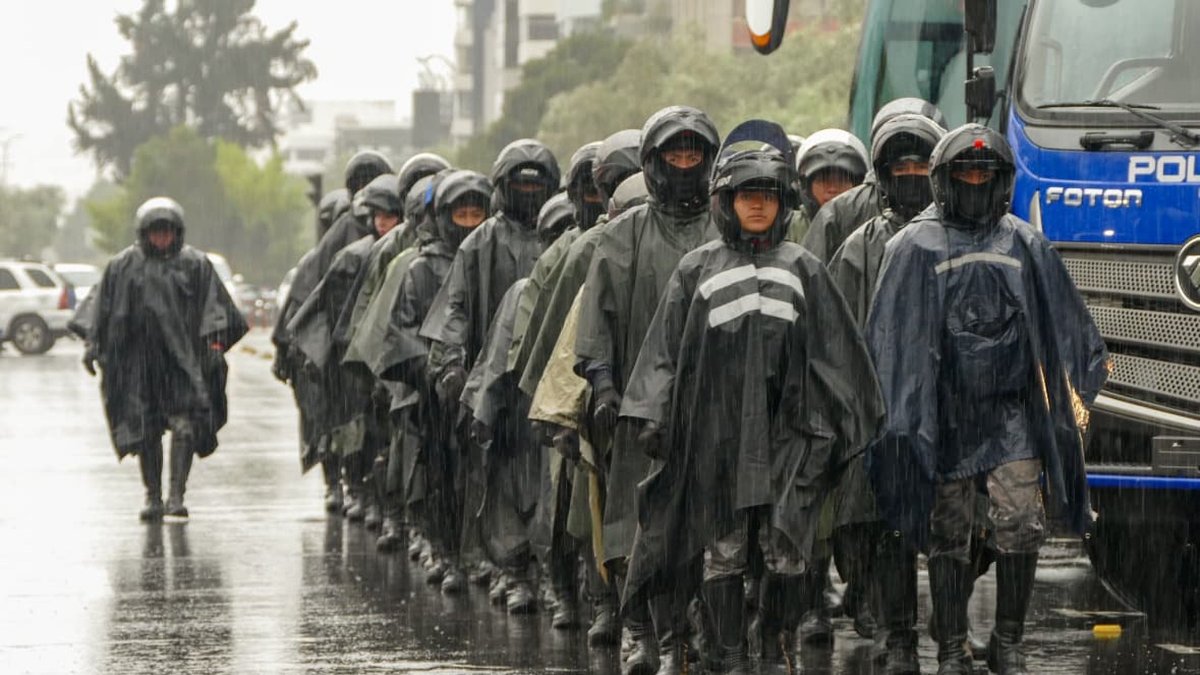 La Policía Nacional desplegaría más de mil efectivos en la capital ecuatoriana.