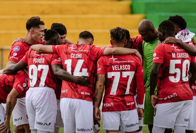 Serie B Ecuador 2025: Equipos que aspiran ascender en medio de conflictos en el país