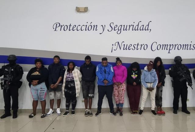 Quito | Policía desarticula banda que se tomó La Mariscal para vender estupefacientes
