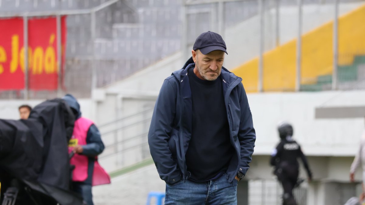 Guillermo Duró, entrenador de Emelec desde mitad del 2025.