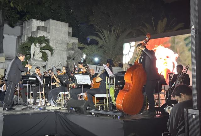 Magistral concierto se dio en el Cementerio General de Guayaquil