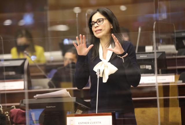 Caso Ligados: Esther Cuesta busca revocar prisión preventiva en audiencia clave