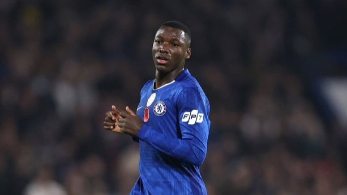 Moisés Caicedo, volante del Chelsea inglés.