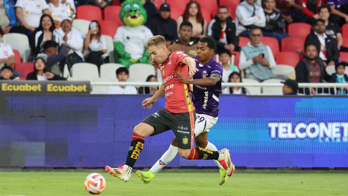 Liga de Quito y Deportivo Cuenca se enfrentarán en el estadio Rodrigo Paz Delgado.