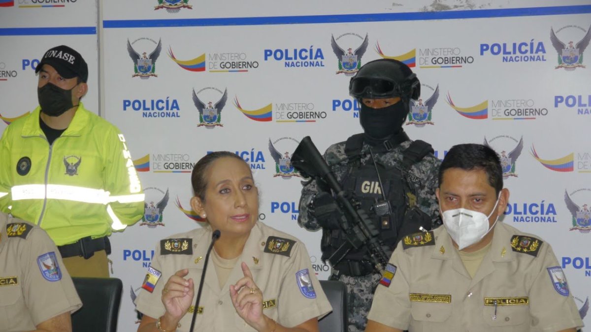 La excomandante de la Policía, Tannya Varela, durante una rueda de prensa.