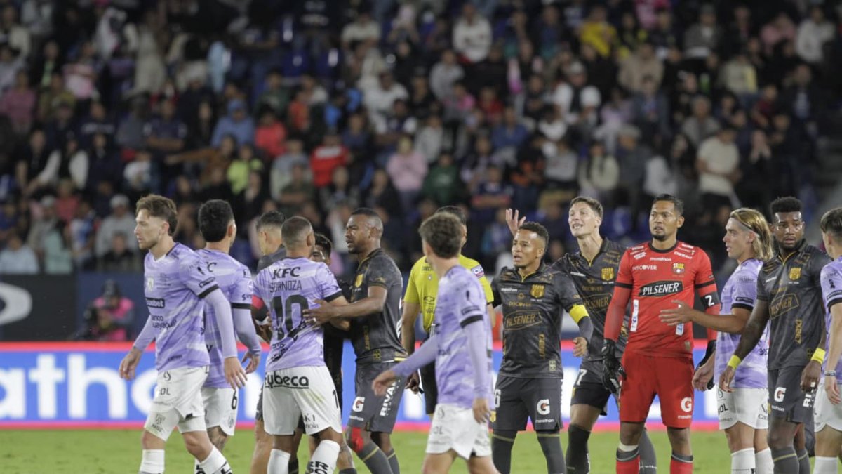 Barcelona cayó 1-0 ante Independiente del Valle.