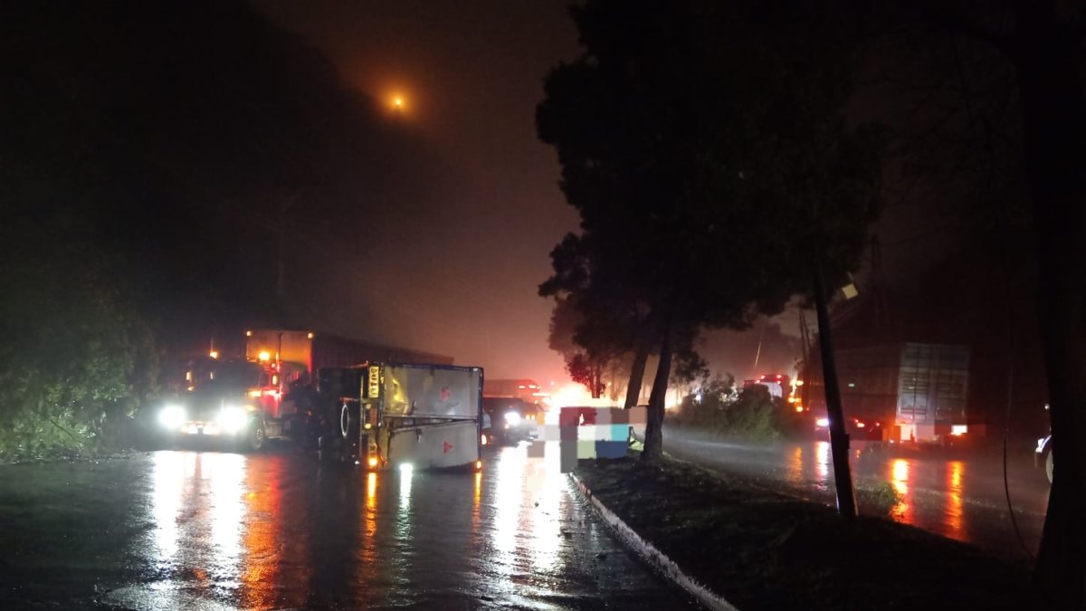 El accidente de tránsito ocurrió la madrugada de este martes 23 de diciembre de 2025.